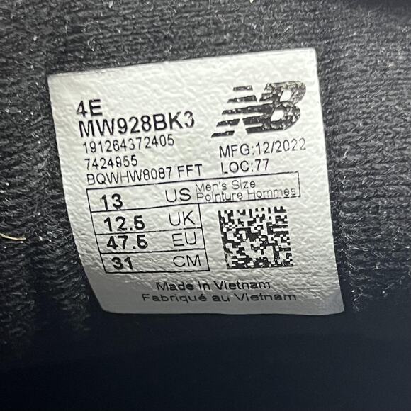 New Balance 928v3 Walking Shoes Men Size 13 4E Black Leather Comfort Sneakers
